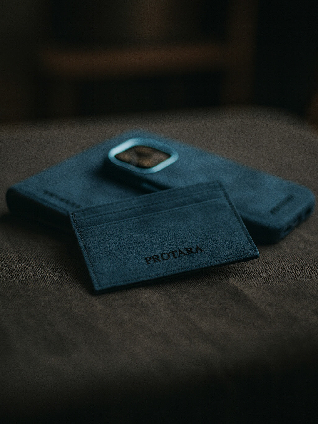 PROTARA Alcantara Korthållare - Ocean Voyage Blue