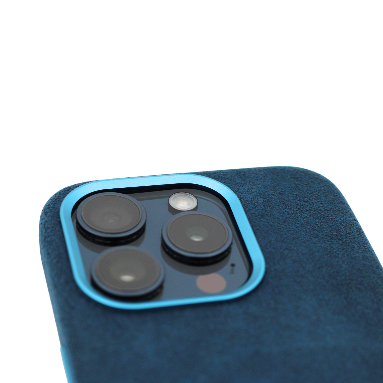 PROTARA Alcantara iPhone 14 Pro-skal -  Ocean Voyage Blue