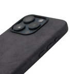 PROTARA Alcantara iPhone 15 Pro-skal - Midnight Jet Black